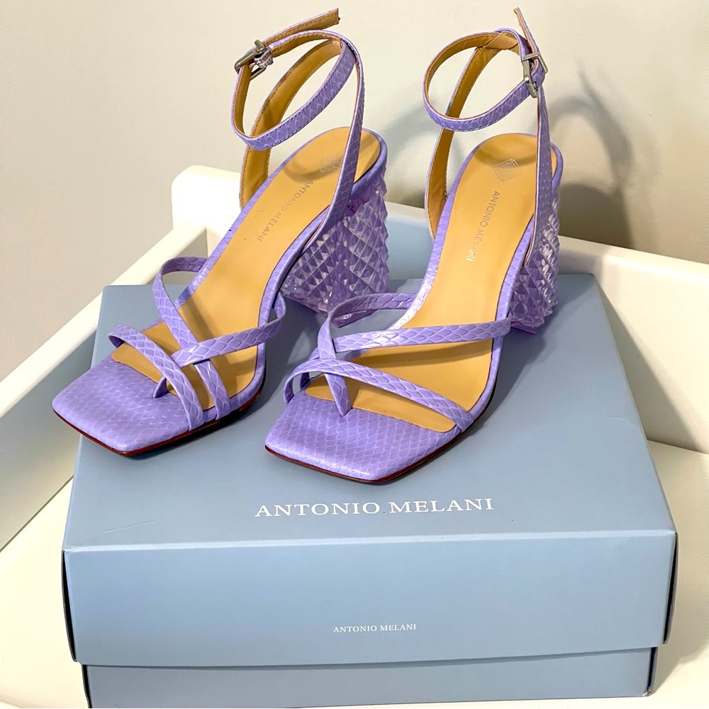 Antonio Melani Katona snake print, clear heel, Size 8 M